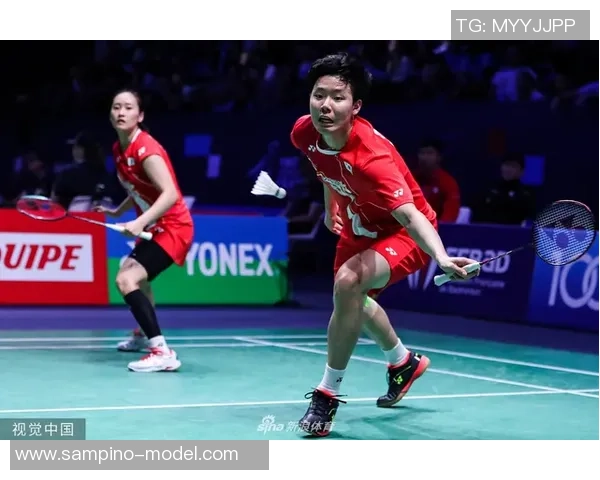 费泽尔维德佳佳与爱德考克的精彩对决引发的热议与分析